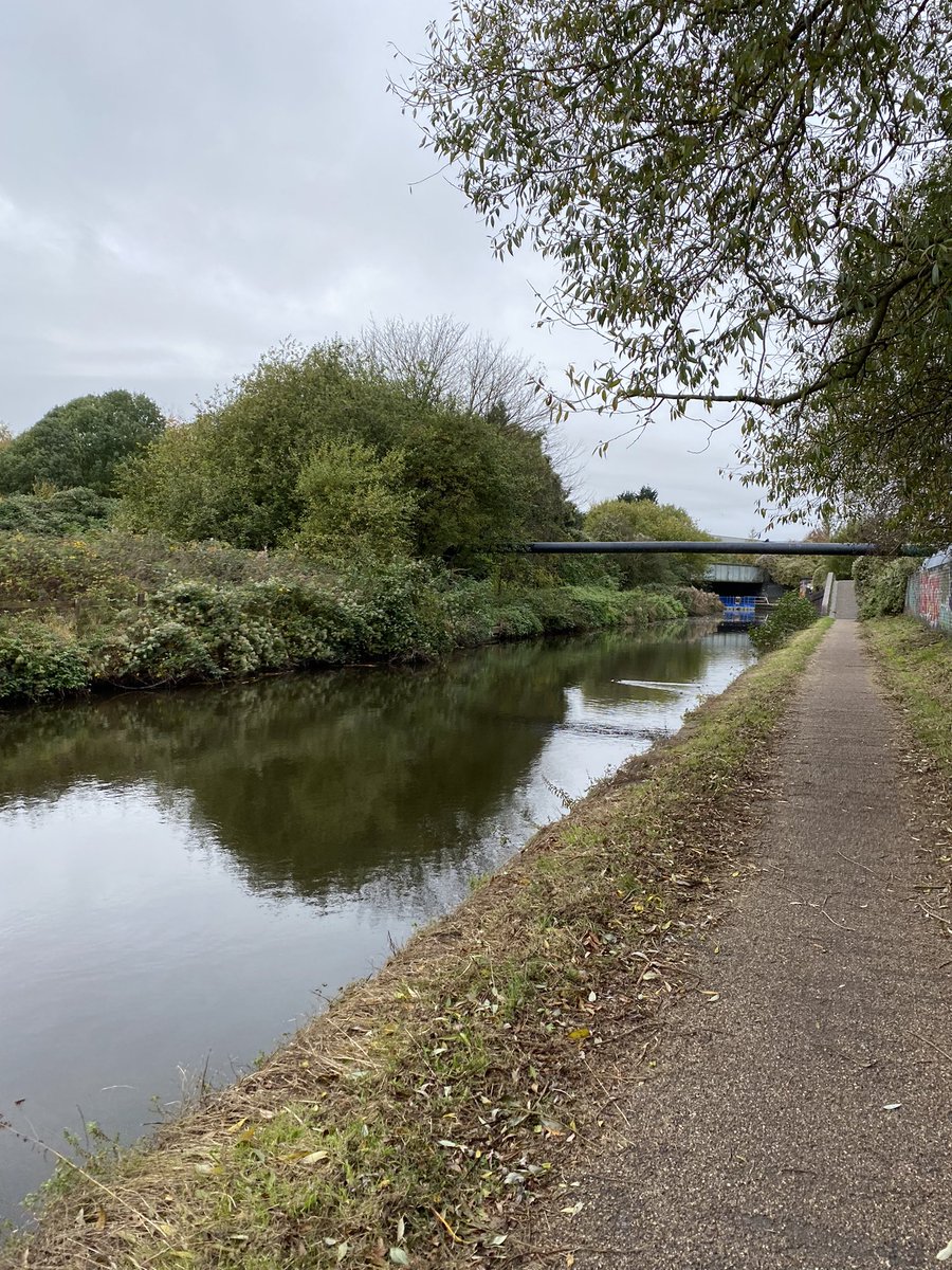 AcocksGreenWMP's tweet photo. PC Unitt and PC Bhambra have been on foot patrol near the canal area #canal #patrol #ackers https://t.co/7ccXAsE669