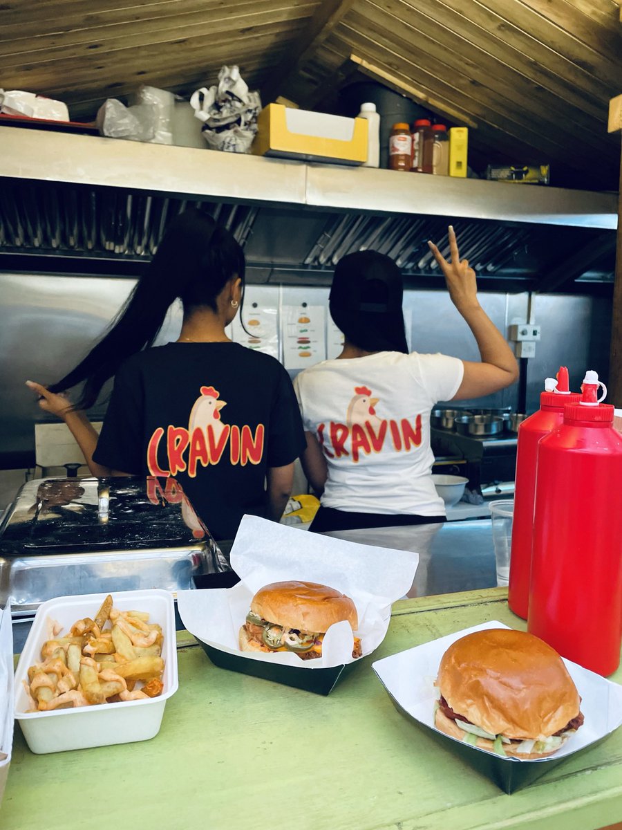 neeksvisual's tweet photo. Logos on uniform appreciation post 🤩 https://t.co/8mMns0TeZj