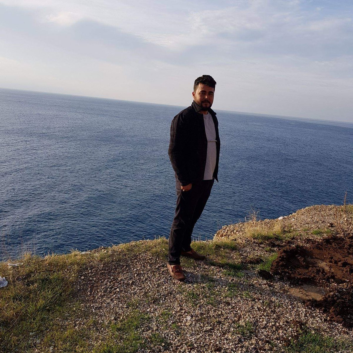Saygl7Muzaffer's tweet photo. #YeniProfilResmi https://t.co/2nRemRtXkb