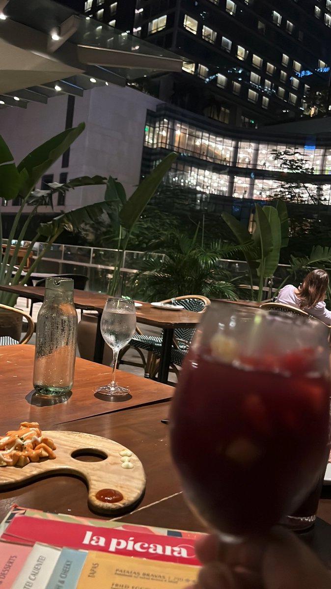 iamjhian's tweet photo. Day 1 on Level 2 deserves this one  😘 https://t.co/JCTwW2Zv7g