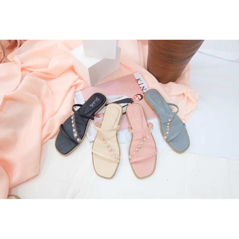 ✨Pastel Outfit Ideas✨
-
[THREAD]