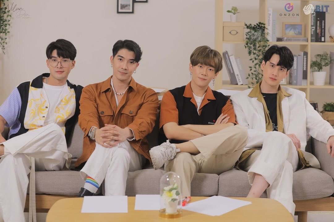 boys_passion's tweet photo. #BLSeries broadcast November 8th
#LoveWithBenefitsEp2👉LINE TV
#NilunDonEp1 ???( #YouAreAlwaysInMyHeart )
👉9 MCOT 31 |WE TV
#BLSchedule #worldY #seriesY https://t.co/DF0rkpHZcz