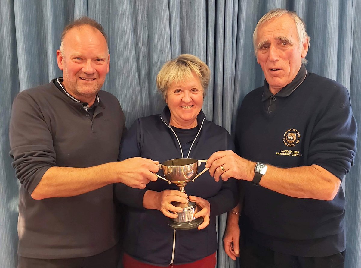 JackieSeager1's tweet photo. Happy smiles from LVC Sarah and Rob Loader at the golf club, winners of the Glanvill Cup!
A brilliant competition, playing on a glorious sunny Sunday afternoon, topped off with a lovely, lovely roast dinner by our Emma Greenslade.
@HonitonGolf #Golf #devonsfinest #Honiton https://t.co/6REz12IF10