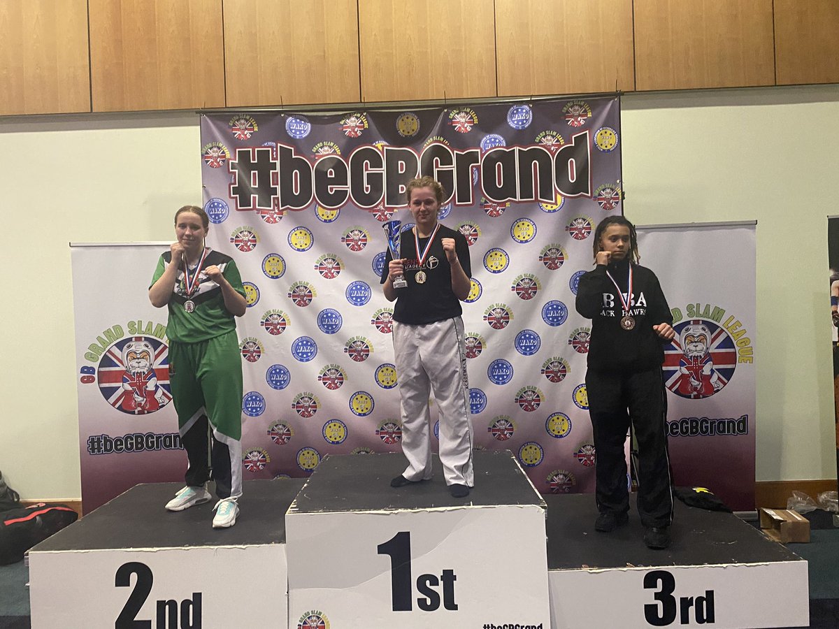 badgerbeatz's tweet photo. WAKO GB Champion best she’s fought for a long time well done Sienna prou dad #WAKO #champion @deyeshigh https://t.co/sbVBoDSDcb