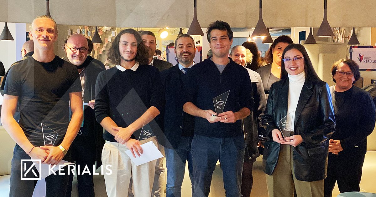 KERIALIS_Prev's tweet photo. 🏆 Vendredi dernier, les gagnants du #PrixKERIALIS 2021 ont reçu leur prix des mains du Jury et membres de la Commission Sociale. Bravo à Sébastien, Léo, Laurène et Lois !
Intéressé(e) pour participer ? Retrouvez toutes les infos sur l'édition 2022 ici 👉 https://t.co/On2A4fsiCs https://t.co/CmcqaM3E3z