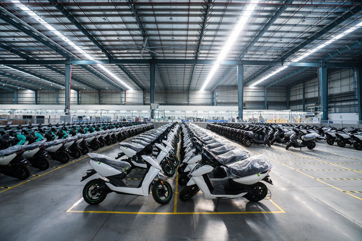 atherenergy's tweet photo. Now there’s double the chance of spotting an Ather ⚡
We welcomed more than twice the number of owners in Oct vs Sept. That’s a 12X growth vs Oct’20, &amp; not so surprisingly, every city is now going electric! https://t.co/QjJa4Q04Re
