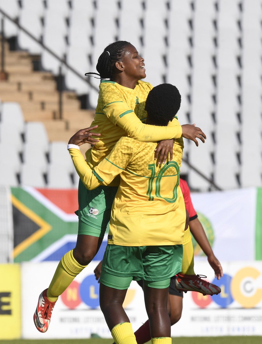 SunflowerWfc's tweet photo. 𝐀𝐏𝐏𝐑𝐄𝐂𝐈𝐀𝐓𝐈𝐎𝐍

⛽️ Pumped and fuelled by @SasolSA 

@SasolLeague where a girl child’s football dreams are reality☺️

📸 @fishmahlangu https://t.co/QFLlp2tsHy