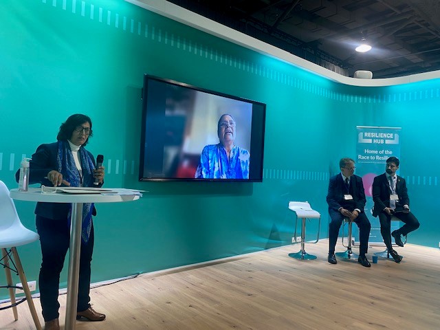 STARTING NOW at #COP26: How do we build inclusive resilience – a global conversation.  
We’re bringing together 3 pillars of the #COPResilienceHub-coastal, rural &amp; urban-and asking: what themes emerged from week 1 &amp; how will these shape week 2?
Join live: cop-resilience-hub.org