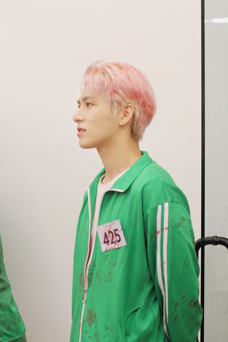 ncusofficial_jp's tweet photo. [#엔비픽] 

📺#엔쿠스_비하인드_Pick 

📸 쿠스로윈_환.jpg 

쿠스와 쿠키는 깐부잖아🤝

#NCUS #엔쿠스 #쿠스로윈
#환 #HWAN
#할로윈데이 #Halloween
#엔징어게임 #오징어게임 https://t.co/UFQV3wNCGK