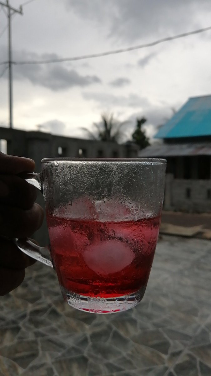 Setengah hari bermain dengan matahari. Sampe rumah, pas hujan, pas ada DHT.

Alhamdulillah. 🙆🏾‍♂️