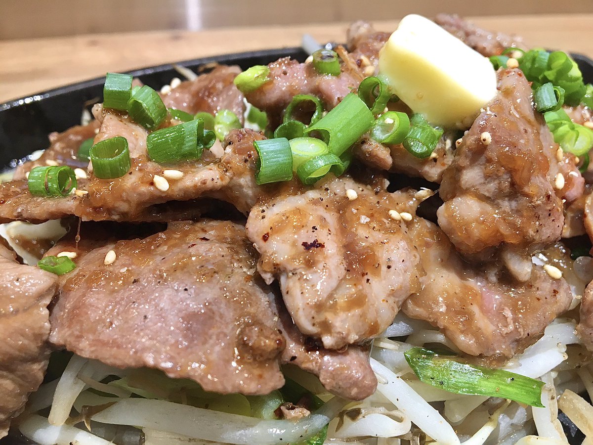 bhjm17's tweet photo. 筋肉痛なので
もちろん
お肉食べたよ♫

#今日のランチ   #MONMOM https://t.co/uRZWLqlIQx