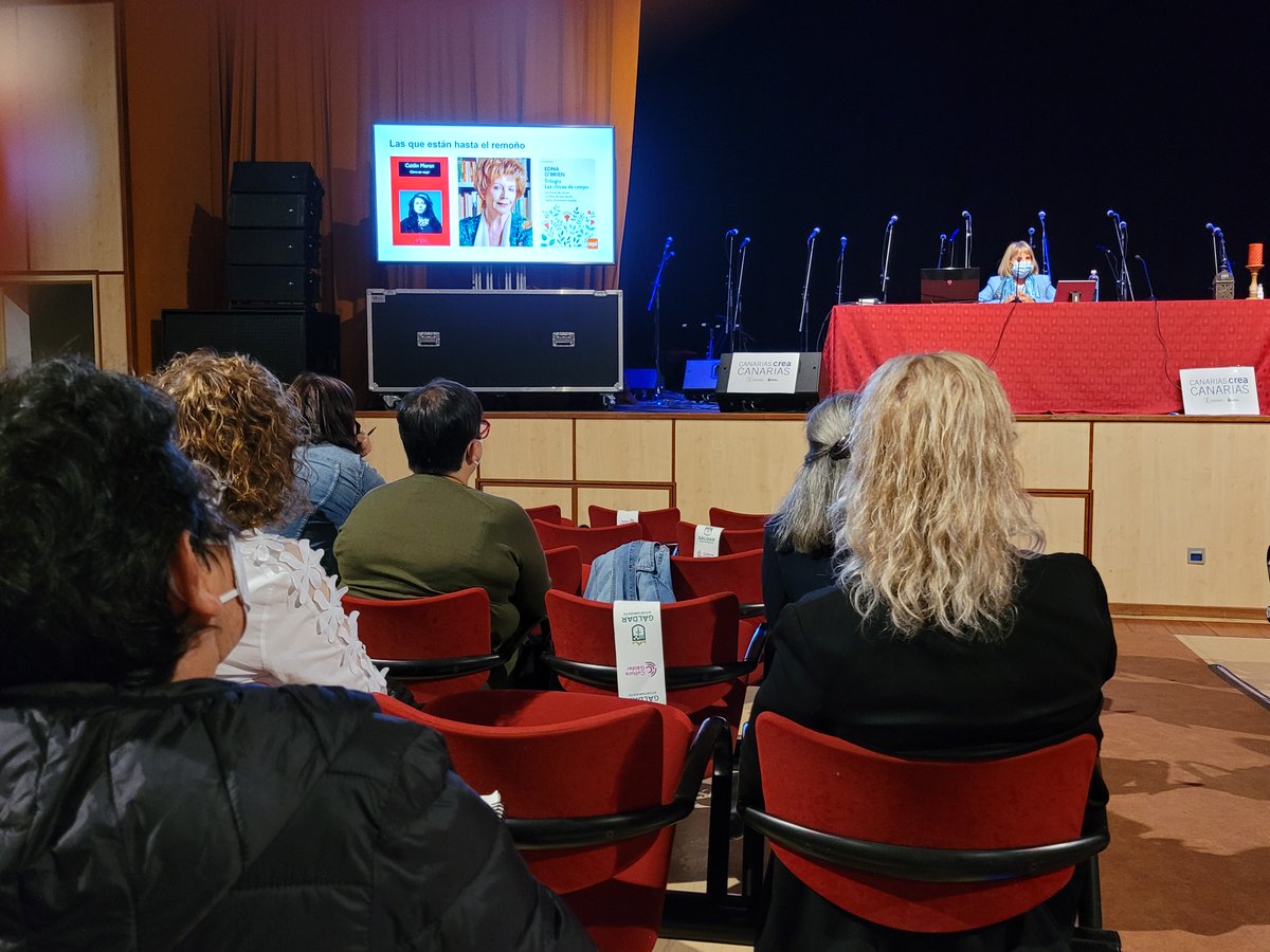lybactual's tweet photo. Tuvimos el honor de participar en el #iiencuentromujeresenlaculturacanarias . Conocimos el quehacer de un grupo de #mujeres que luchan por sacar adelante sus #proyectos.
Se habló de #feminismo #sororidad #deporte #arte #cultura y otros temas trascendentales  #mujeremprendedora https://t.co/Ijz7iNT6QD