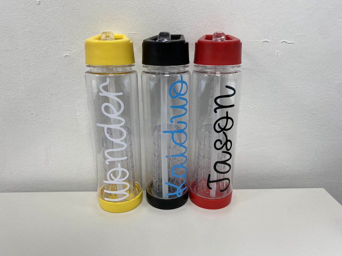 BA_Enterprise21's tweet photo. Personalised water bottles now available in red, yellow, white and black with a variety of colours for the text. Priced at £3.50, available to order from Mrs Thomson classroom, room 16. @MrsT_Geog_Mods @Boness_Academy  #ecofriendly #enterprise https://t.co/FT8O2efBpj
