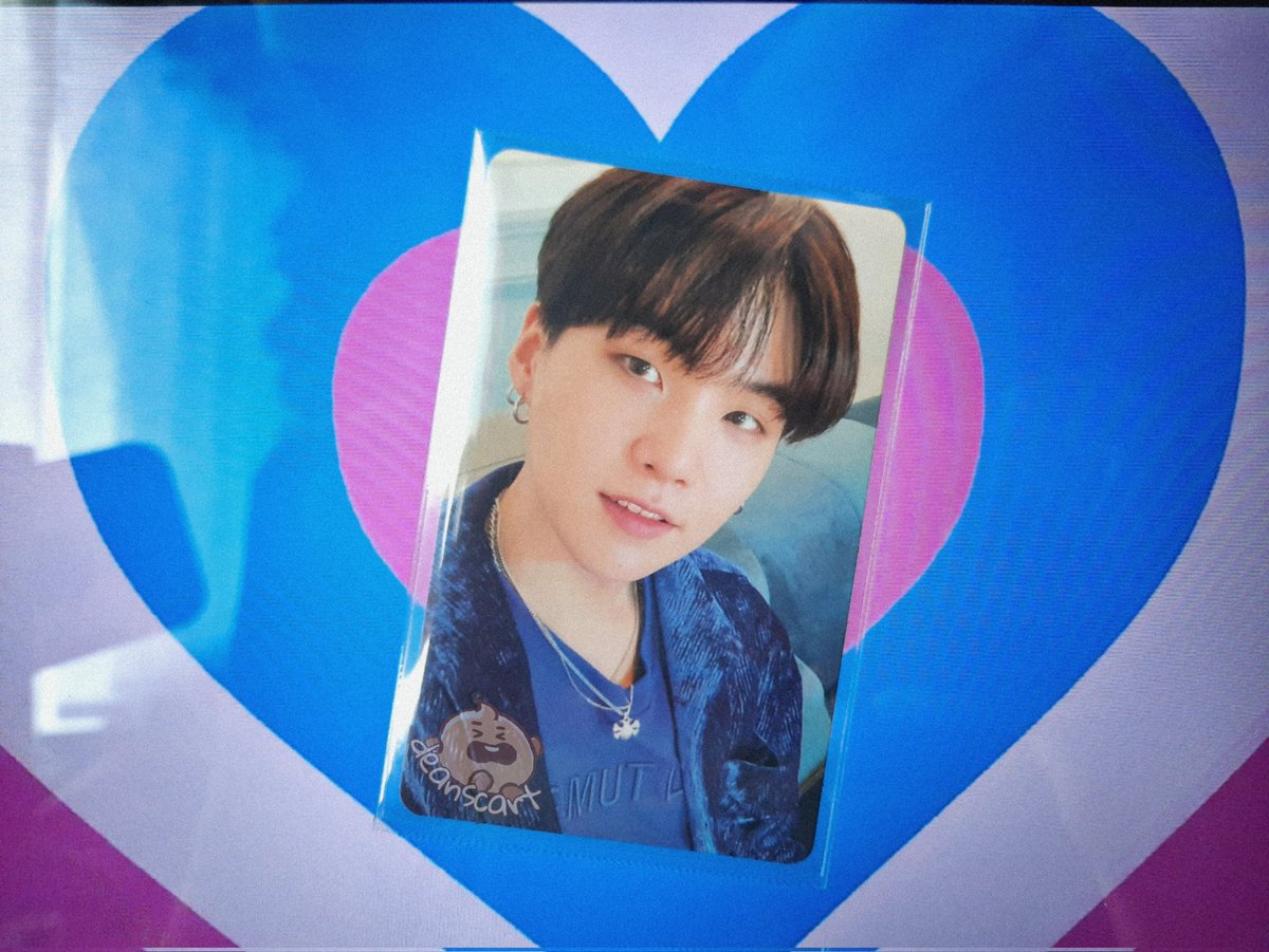 deanscart's tweet photo. #deanmails . . ! 🌚

another yoongi came home today ! the packaging was v v secured &amp; nice. and also the freebies ⁉️ super appreciated 🙁🤍 thank you so much, @renecartz <3 #thnxxrene https://t.co/Eq4GUzgJzQ