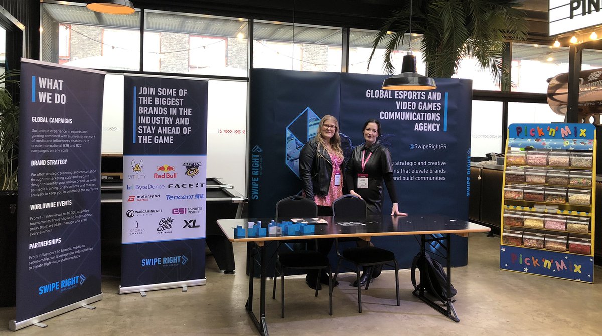 SwipeRightGG's tweet photo. Come pick ‘n’ mix and mingle with Swipe Right at #ESILondon / @esportsinsider 🍬 https://t.co/hIeEoxeHBX