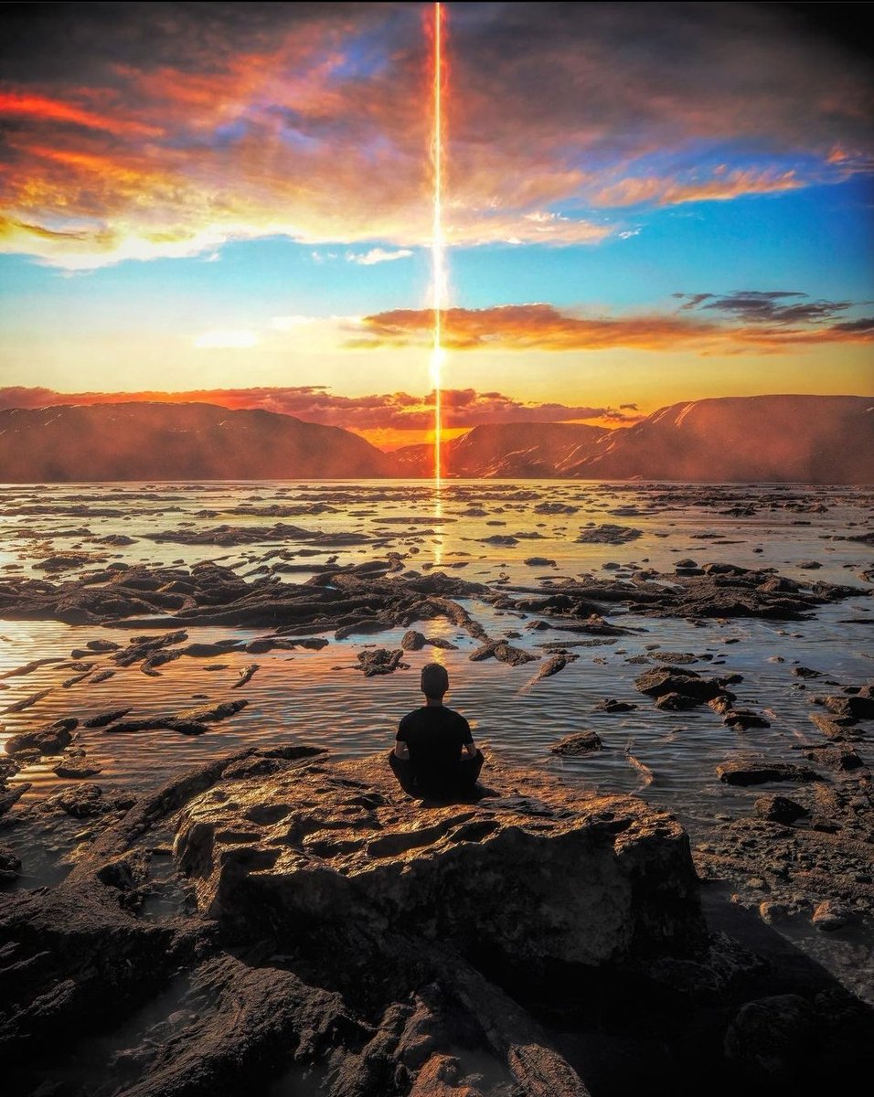 IbnShawkani's tweet photo. •يوم الحسرة

If you aren't constantly improving yourself, then you will understand fully why the Last Day is called "The Day of Regret."

May Allāh protect us from procrastination and laziness. https://t.co/LbECRrcMtX