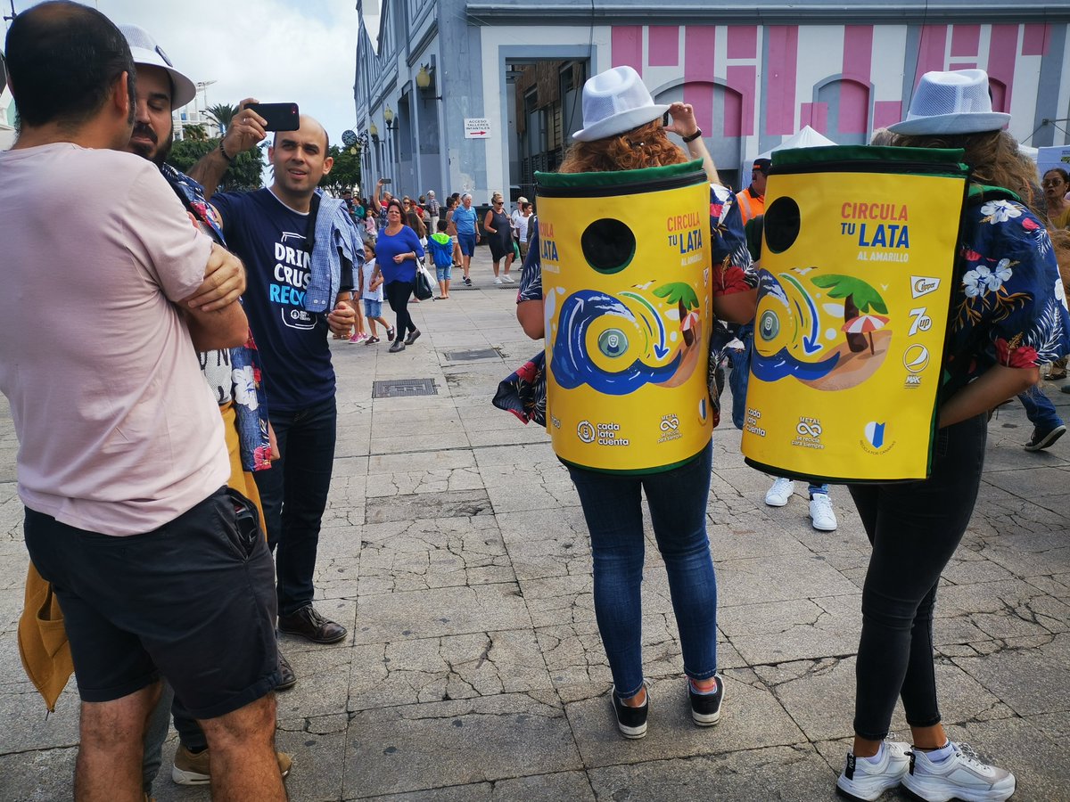 CanariasSyVerde's tweet photo. Confirmado estaremos con el programa europeo @cadalatacuenta un año más en el @WOMADLPGC este fin de semana del 11 al 14 de noviembre con nuestras mochilas-recicladoras y con toda la energía del mundo. https://t.co/VDxd9EJaXl