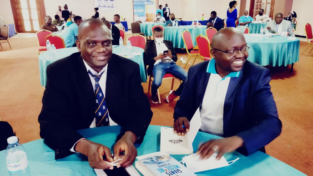 SorotiHospital's tweet photo. Our Senior Consultant Surgeon: Dr. Epodoi Joseph is the winner of this year's "Prof. Alex Mwa Odonga Award of Clinical Excellence" in  Strengthening Health care services. He was recognised during the Annual Grande Doctors Conference by @TheUMAofficial graced by Hon. @MorikuJoyce https://t.co/php0ssos2H