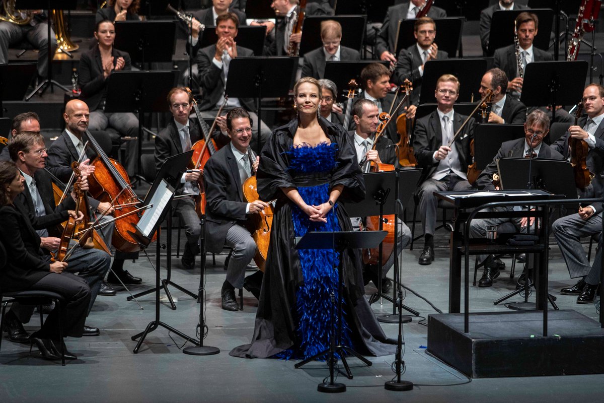 'Live from Salzburg', my upcoming album recorded with the @Vienna_Phil and Christian Thielemann, documents two Salzburg Festival concerts which will be hard to forget. ⁠💙🎶