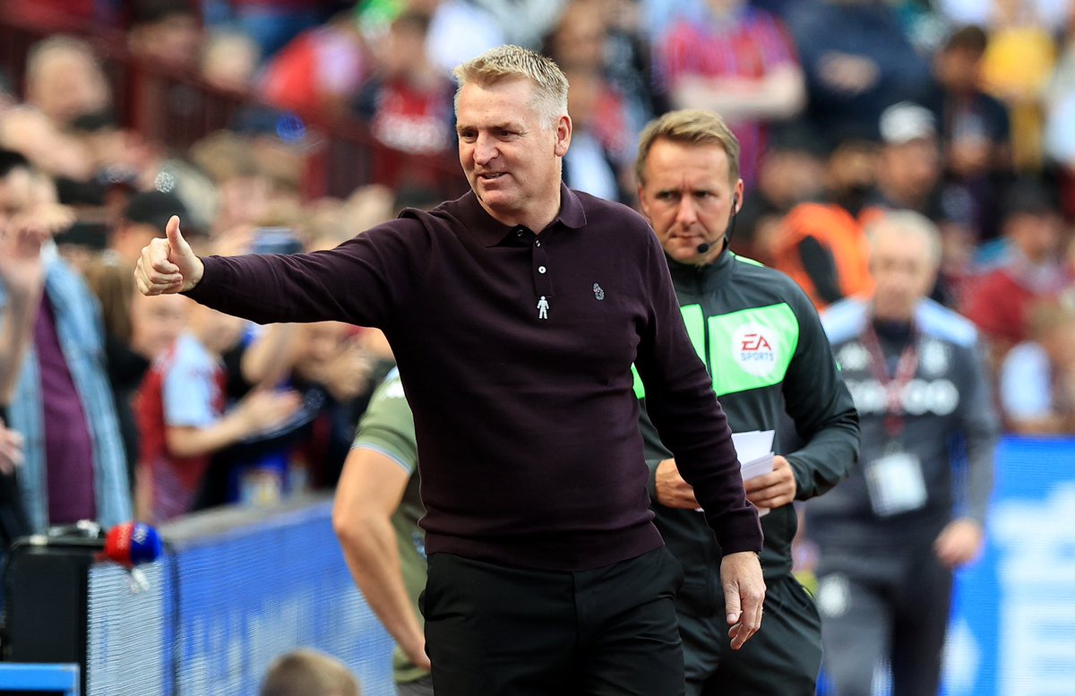 LukeRoper's tweet photo. ✅ Promotion
✅ Those 10 successive wins 
✅ League Cup Final 
✅ The win at Old Trafford
✅ The 7-2 vs Liverpool

💜 Deano

💙 Arrived a fan. Left a legend.

#AVFC #PartOfThePride #LukeLife https://t.co/8JhpQLYbBR