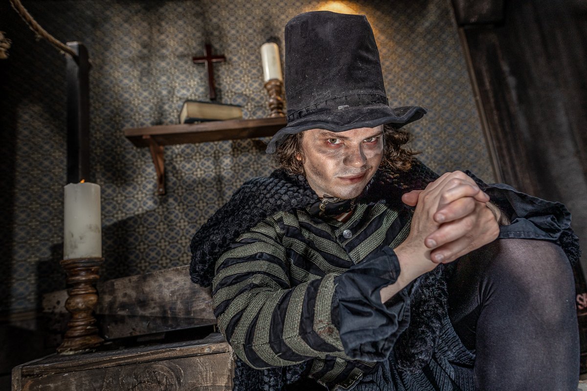 VisitYork's tweet photo. We've teamed up with @YorkDungeon for an exciting giveaway - a family/group (4 person) entry ticket to their infamous, gruesome dungeon experience!

To enter: retweet this tweet and follow both @YorkDungeon and @VisitYork!

T&amp;Cs: https://t.co/sWsUoRqZeK
(recommended for over 8s) https://t.co/JDXzmI3ghc