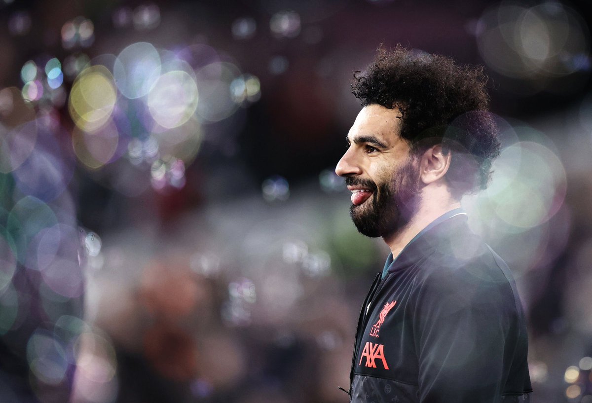 LFCData's tweet photo. Mo Salah in the Premier League this season:

🥇 Most Goals (10)
🥇 Most Assists (7)
🥇 Most Shots (44)
🥇 Most Big Chances Created (8)

Best in the world 👑 https://t.co/LMkXudVnBE