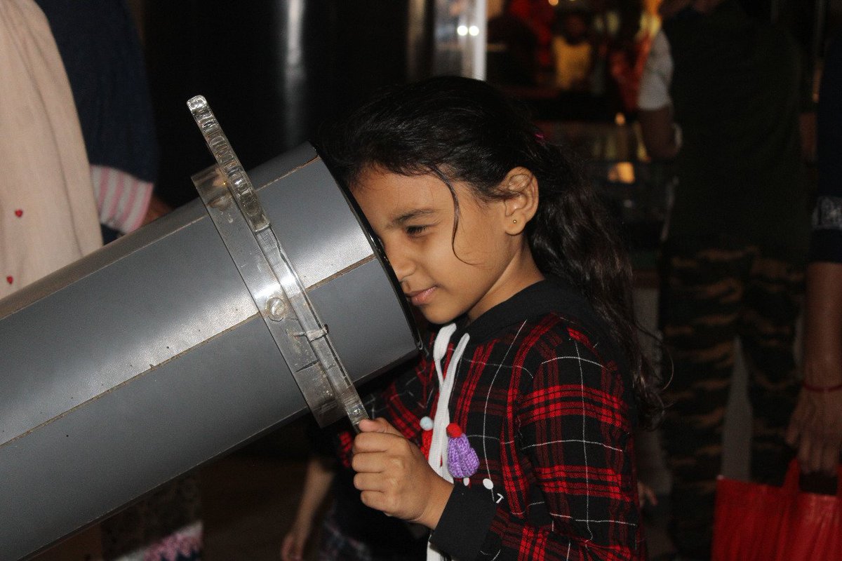 pulkesh_'s tweet photo. Perfect #sciencedestination for family #toure. @GujScienceCity @dstGujarat @InfoGujarat https://t.co/RmWGXdgez7