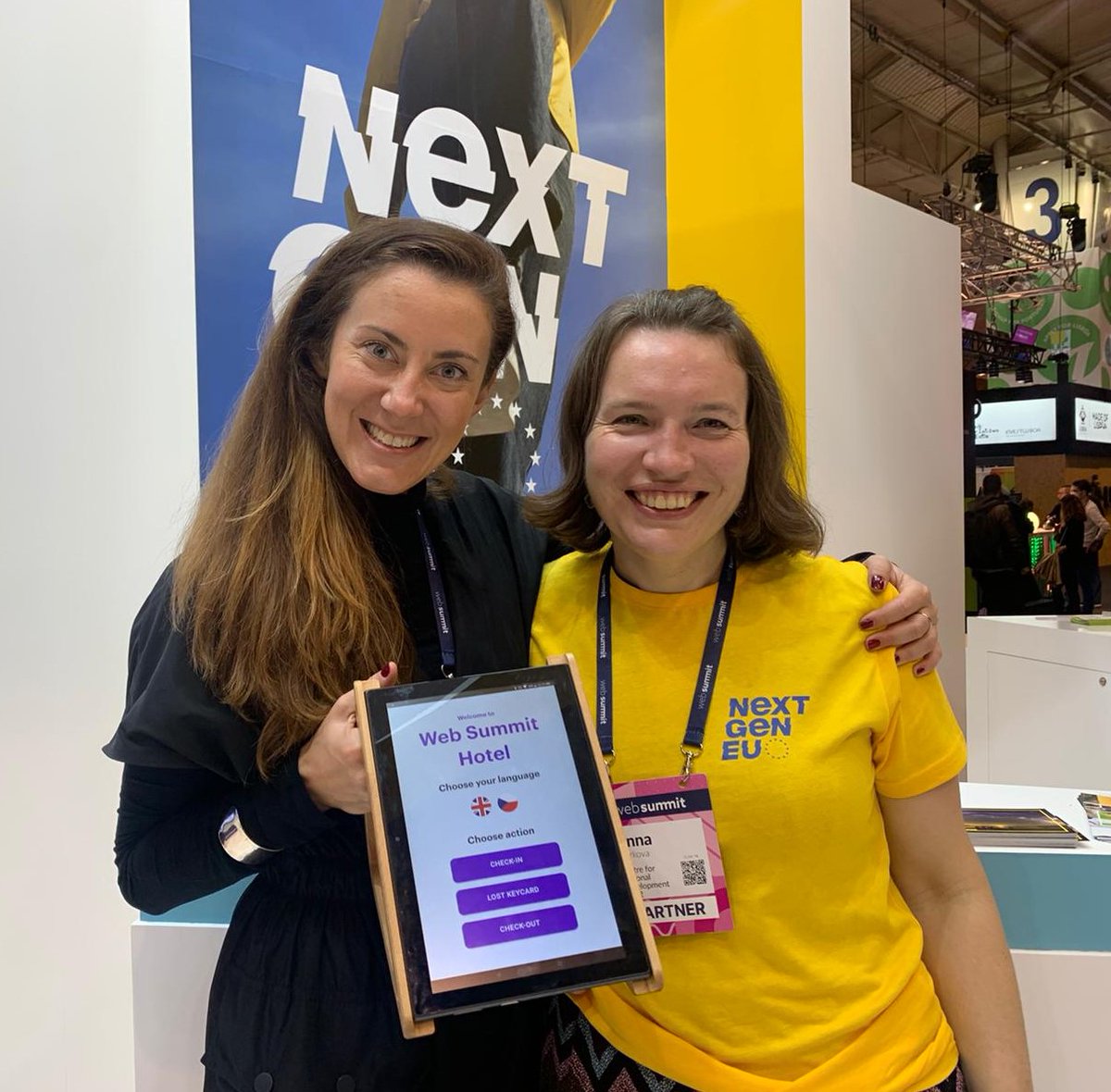 een_cz's tweet photo. The Czech company MyStay was one of the three projects highlighted at the #InvestEU stand of the Enterprise Europe Network (EEN) at the next Web Summit, in Lisbon. #EENCanHelp
https://t.co/xbbbGCM7bo
👉https://t.co/rPWRVdJB3X https://t.co/OvbsfWyMTz