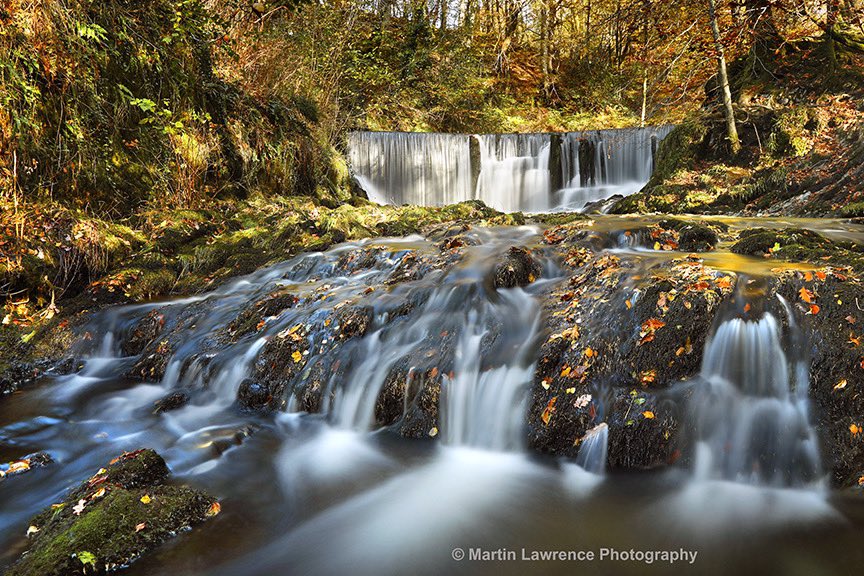 Stock Ghyll Force is definitely worth a trip in the next few days. Taken this weekend in the sunshine but the leaves are definitely falling #AutumnFalls #LakeDistrict #stockghyllforce #autumn #lakedistrictwalks #waterfalls #ambleside #cumbrialife #martinlawrencephotography #leaf