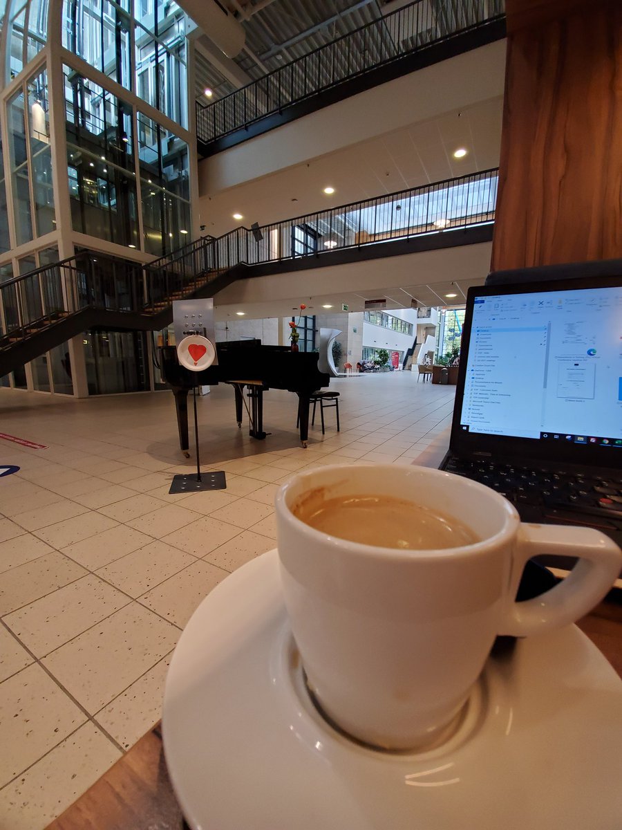 DutchyinEdu's tweet image. Coffee while waiting. @hetAVL dutch size coffee. Probably should have ordered a few more of these. #PretendPartyOfFour #HowWillTheyKnow #Koffie
#CancerSucks