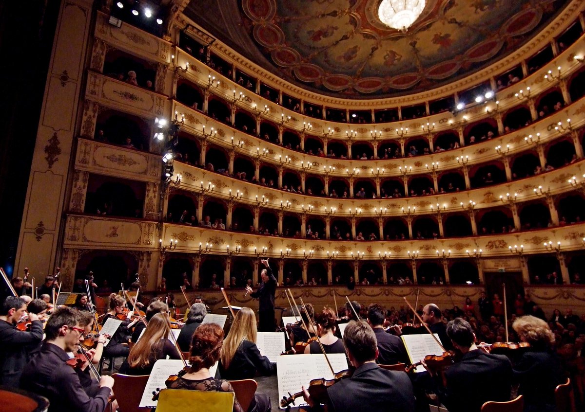 CapitaliCult's tweet photo. 14/23 Candidata #Capitaleitalianacultura2024 si presenta: #Pesaro La natura della cultura. Per immaginare con i cittadini la città che non c’è, ponendo i legami tra arte, natura e tecnologia alle radici di un nuovo concetto di cultura diffusa, inclusiva, in dialogo con l’ambiente https://t.co/MsHu2n6xOe