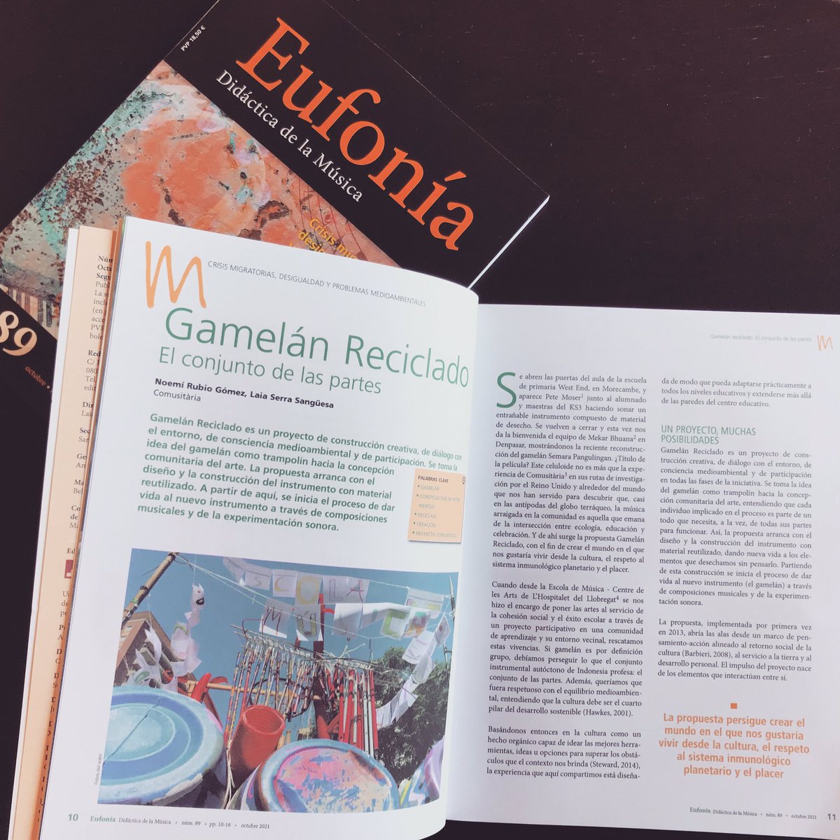 Nou article de <a href="/comusitaria/">Comusitària</a> a Eufonía d’<a href="/EditorialGrao/">GRAÓ</a> parlant de música, educació, ecologia i celebració amb “Gamelan reciclat, el conjunt de les parts”