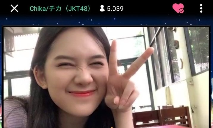 indywlndri's tweet photo. Terimakasih sudh membuat hari ini penuh dengan kebahagiaan kakak² dan dede🥰 @Y_ChikaJKT48 @vionaaaf_ @Freya_JKT48 
Btww Happy Birthday Sekali lgi Kavv,Hari ini Mode Vivi ya bukan badrun hehe
#a21kViviUltah https://t.co/zqKSezSk8G
