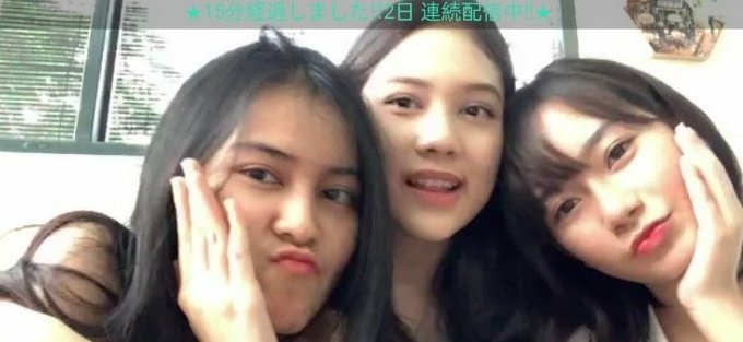 indywlndri's tweet photo. Terimakasih Jujurlyy Happy Bgtt!!🙌💓
@Y_ChikaJKT48 @vionaaaf_ @Freya_JKT48 https://t.co/MZHDCu2RA9