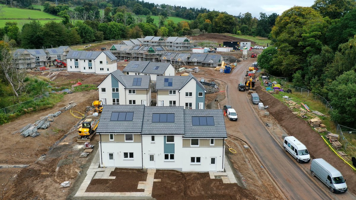 CapstoneCLTD's tweet photo. Here are some recent drone photos showing the progress at our Castlepark, Dingwall housing development for @albynhousing. https://t.co/7JHs8pUrwu