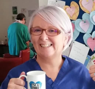 NorthMcrGH_NHS's tweet photo. We asked: "What do you enjoy about your ACP role?"
They said: "Being able to affect clinical outcomes, team continuity, quality control, follow-up clinic"
Top Tips:
Treat every patient as if they are your family.
Experience takes time – Don't be too harsh on yourself! #ACPWeek21 https://t.co/lz4feMg2NL