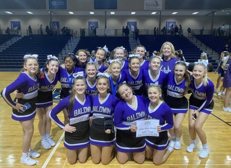 BHSBulletin348's tweet photo. The BHS cheer squad competed in the Washburn Rural Spirit Showcase on Saturday, earring a Superior rating and the Endless Energy Award from the judges. The team is competing on Nov. 20 at their state competition 📣 #BulldogPride https://t.co/iT1FLv5fHb