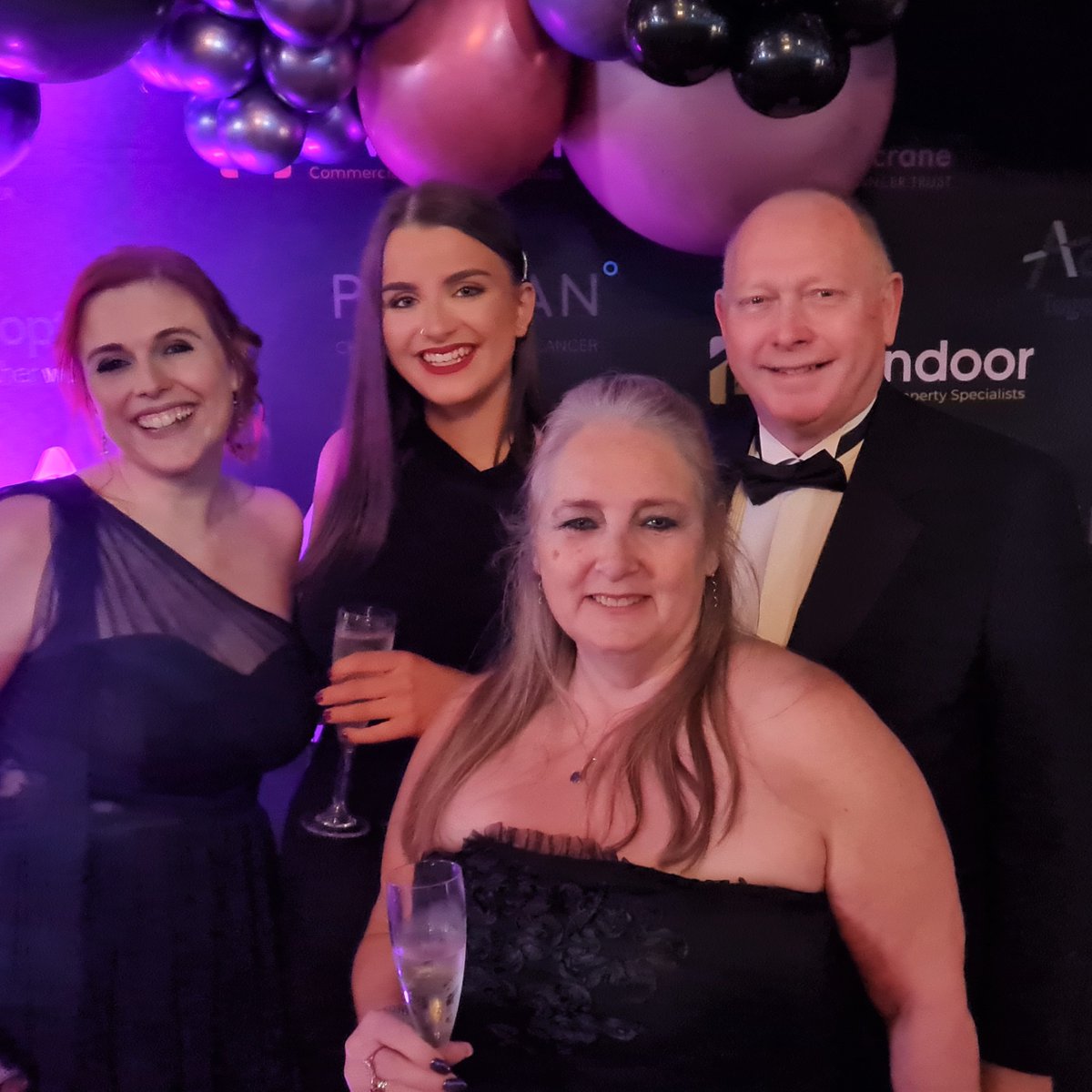 YoubeeMedia's tweet photo. Last weekend we were invited to @bampaxball by @Fallen_Leaf_. The team had a great time at an event full of glitz &amp; glamour. It was also great to catch up with so many familiar faces. Thank you to Adam for the invitation.
The ball raised funds for @lauracranetrust &amp; @AdoptionUK. https://t.co/Ft0nsc2xM3