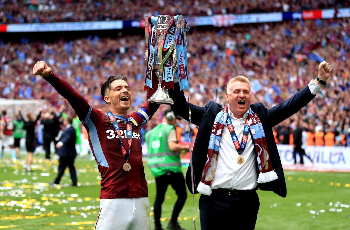 I’ve been following Villa for 45 years, home and away. Managers come and go, but this one hurts. If I was listing my top ten greatest moments watching #AVFC I’d say at least half occurred under #DeanSmith 

Thanks for those lifetime memories boss! 💜💙💜