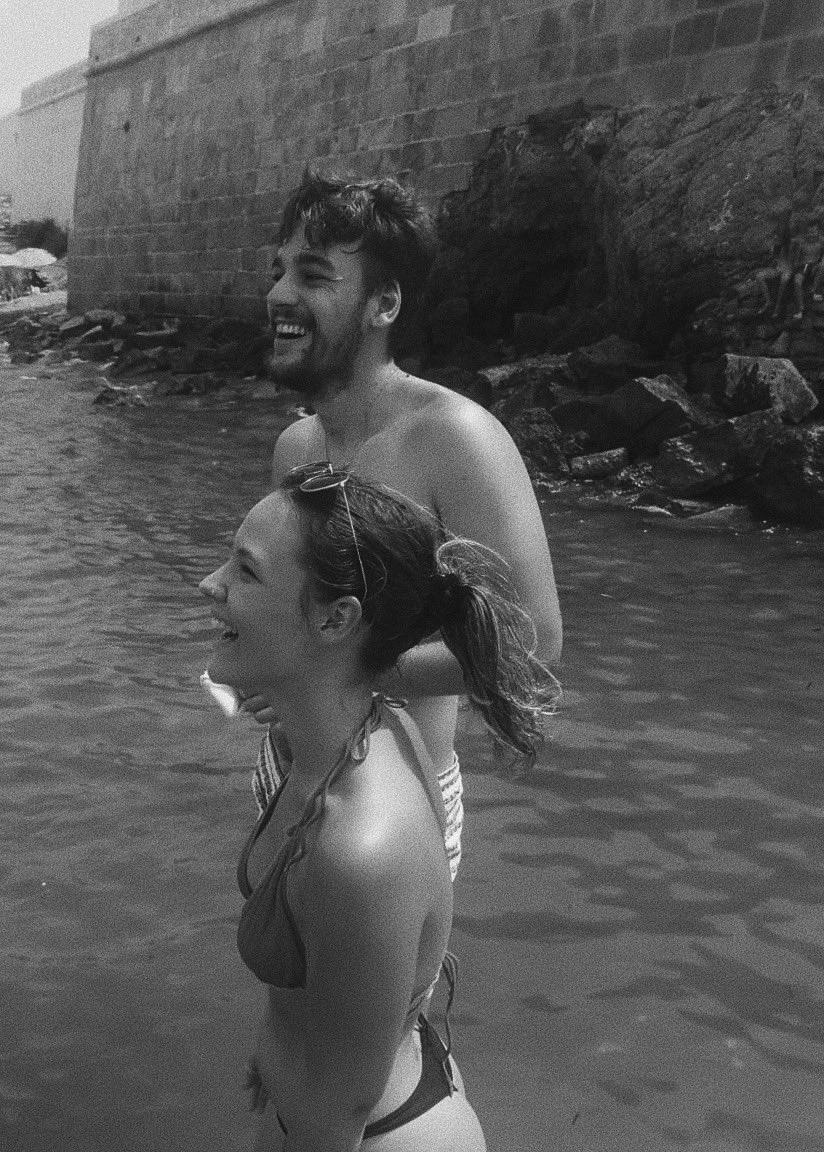 que lo que tenga que pasar pase contigo ☂️💜