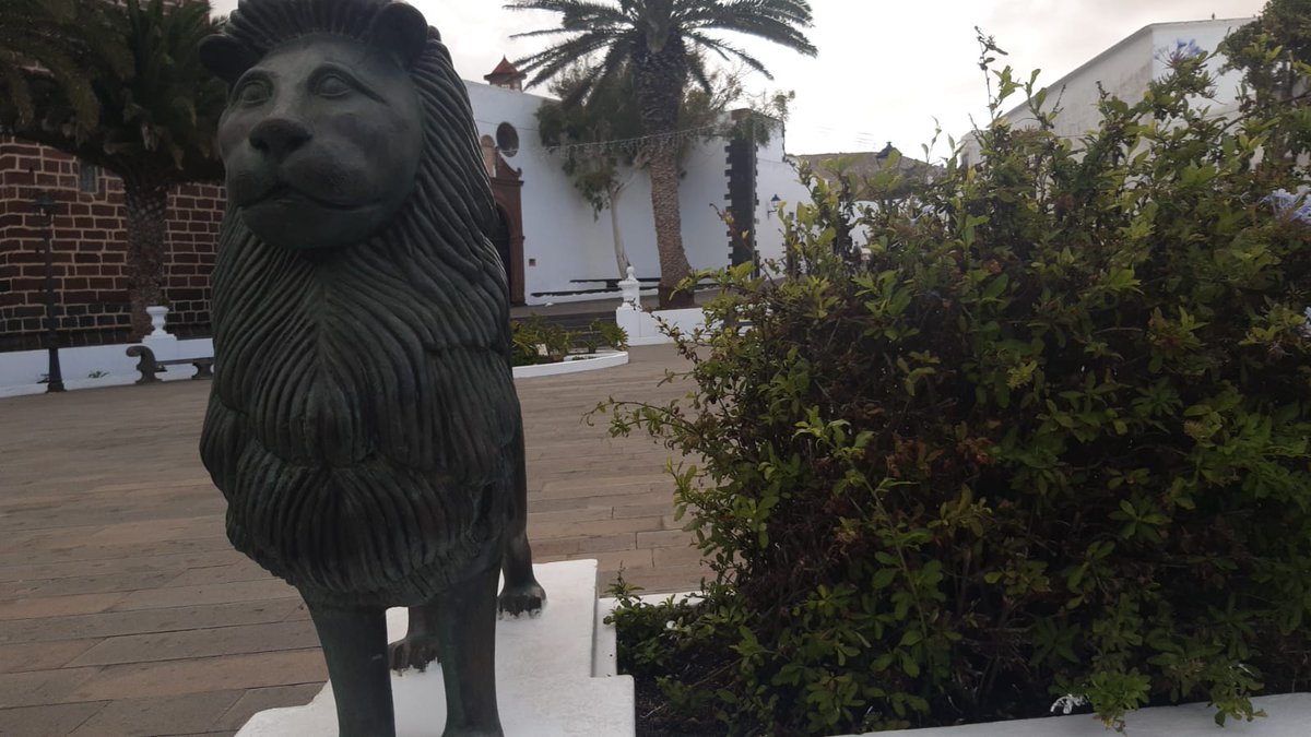 BDCanariasTV's tweet photo. ✅Teguise ya es oficialmente uno de los pueblos más bonitos de España. En #BDC2 conocemos sus encantos. #PonLaTele #Lanzarote https://t.co/HXBl4QZSOJ