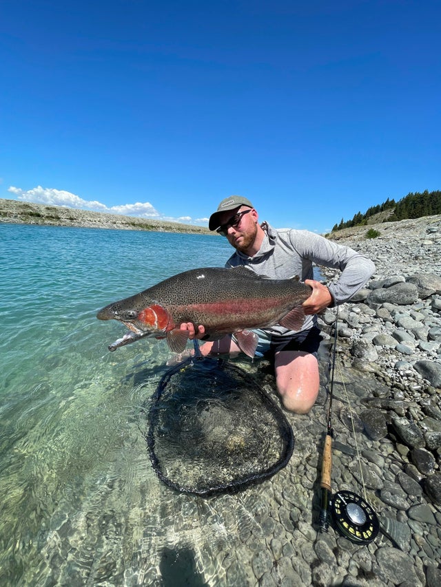 Sight fished this guy on a big streamer on a 5 weight fly rod. Hectic!

#fishingtrip #fishingislife #fishingdaily #fishinglifestyle #fishinglure #fishing🐟 #fishingflorida #fishingmemes #fishingshirt #fishingusa
