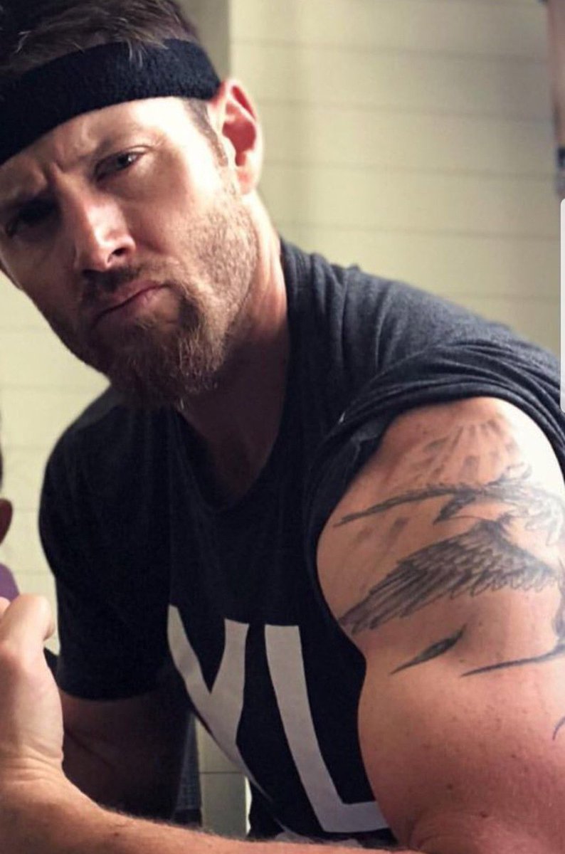 FANdemoniumNet's tweet image. Today's #FNHot  #PhotoChallenge2021November theme thread. Inked Up. 
Kicking it off with #JensenAckles. Join the fun and tag your friends.
@AbsolutTwilight @CiaraCobb @elloimamy @gentlegillies @SophieSmith68 @PurpleBrina17 @zhenyaschmidt @NatashaPayne95
