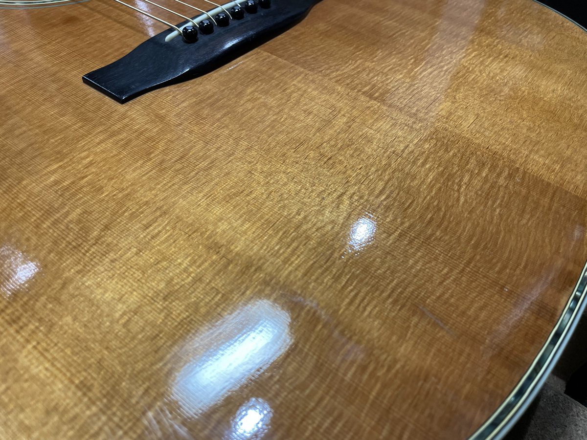 YOSguitars tweet picture