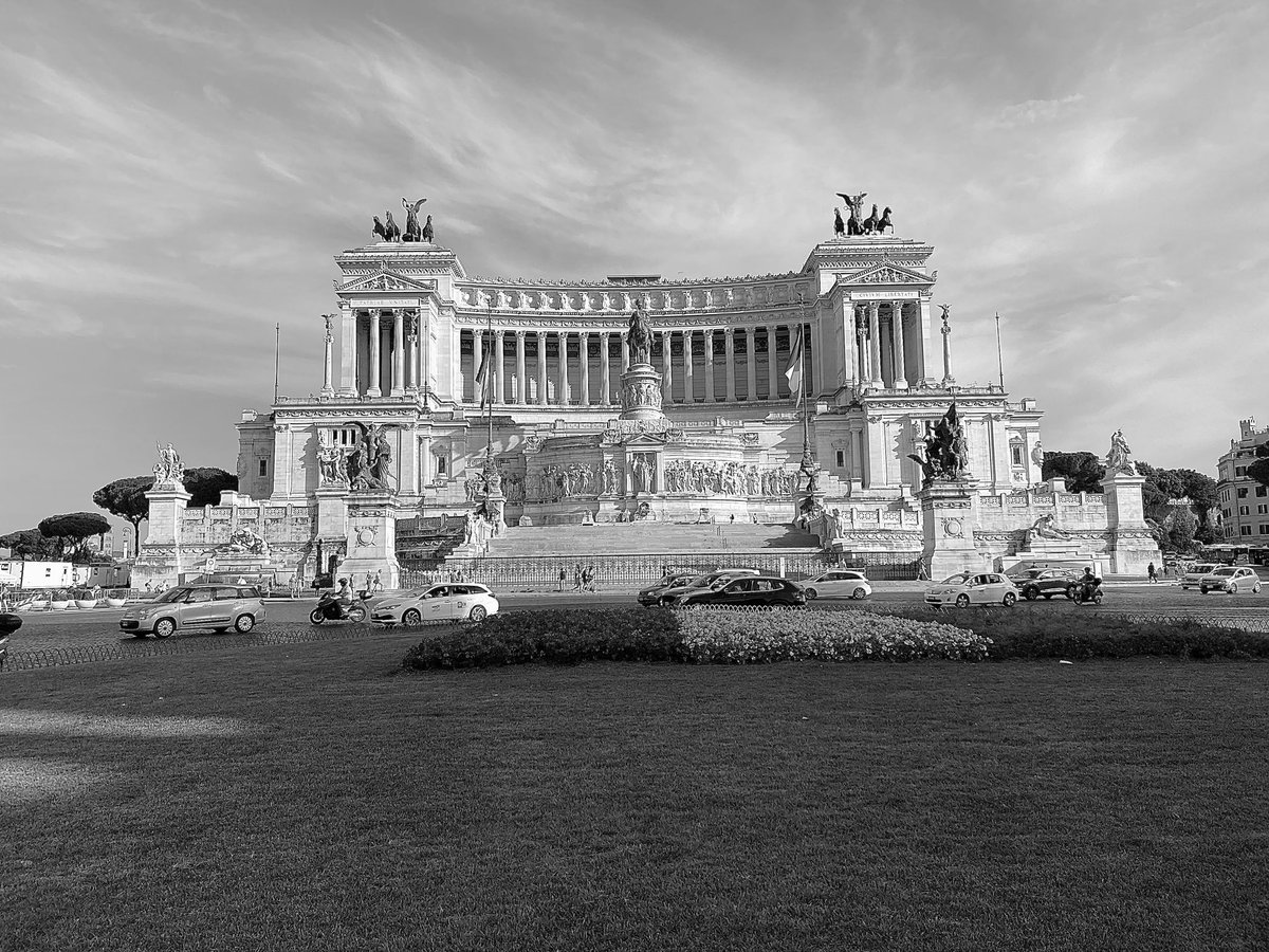 BaWarchitecture's tweet photo. Rome 10
#architecturephotography #photography #blackandwhitephotography #blackandwhite #architecture #noiretblanc #monochromatic #noiretblancphotographie #streetview #bnw #bnwphotography #streetphotography #rome #romeitaly #romearchitecture #romecity #romecityworld https://t.co/gN5jmmQJpn