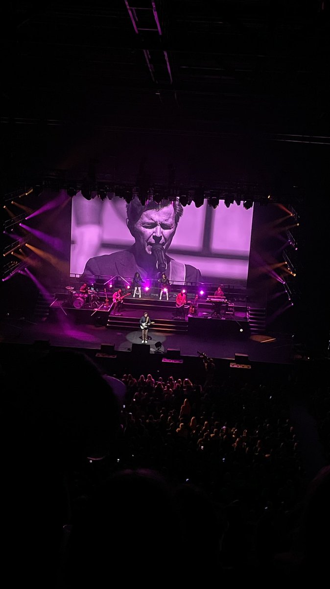 NicoleRedWilde's tweet photo. Rick Astley Bonus Arena 07/11/2021 #RALIVE2021 https://t.co/nE8EWsJkdc