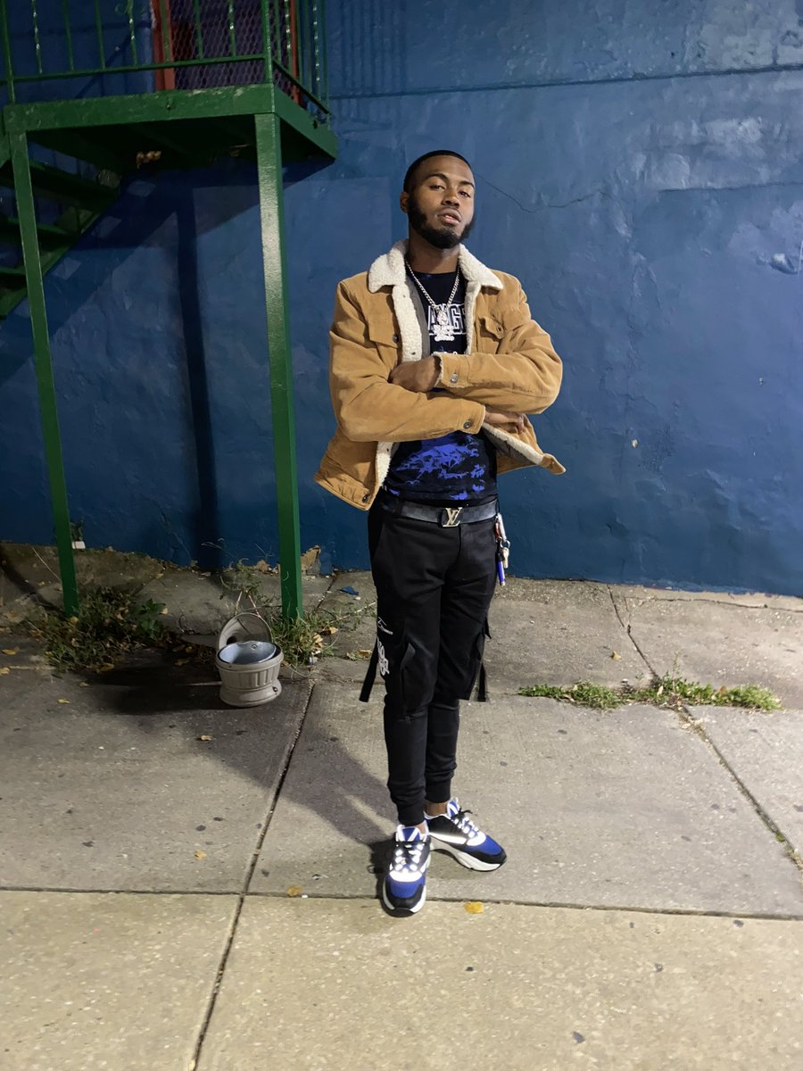3300strap's tweet photo. I motivated the motivators 🤧 https://t.co/XqUORwDb46