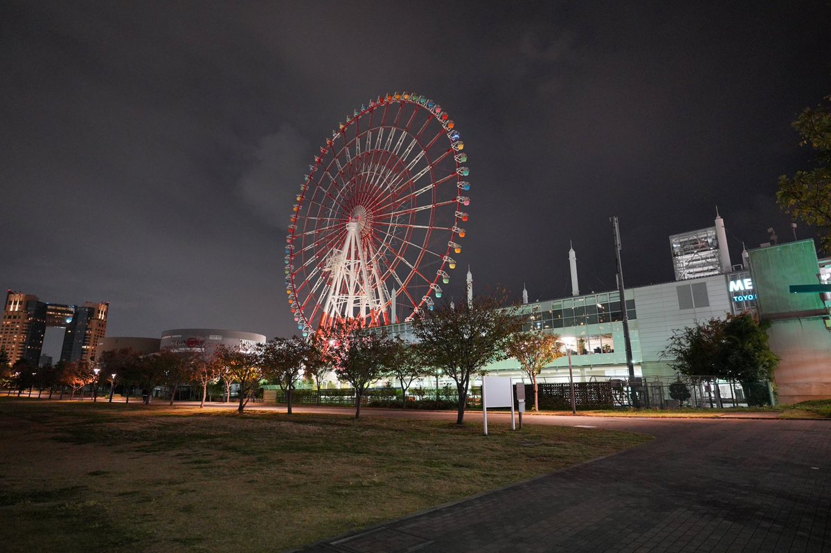 p_ehara's tweet photo. お初のレンズ
TAMRON 20mm F/2.8 Di III OSD M1:2 (F050)
めちゃくちゃ軽くて使いやすい!
F2.8だからシャッタースピードも早めにできるし軽いのでふとした時に片手でパシャリでもしっかり撮れる
隣の人撮ってもいい感じの画角!
人の写真は後ほど
#TAMRON
#F050
#単焦点
カメラは
#SONY
#α7III https://t.co/mFGjY4R8oS