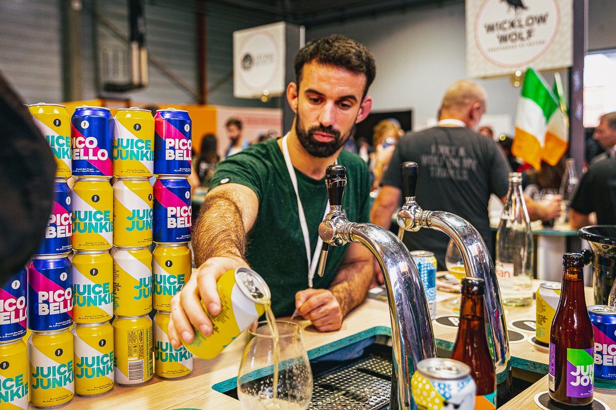 Retour en images sur la 7e édition de Planète Bière 🍺

📸 Eric Perez
.
#PB2021 #planetebiere #salon #degustation #paris #biere