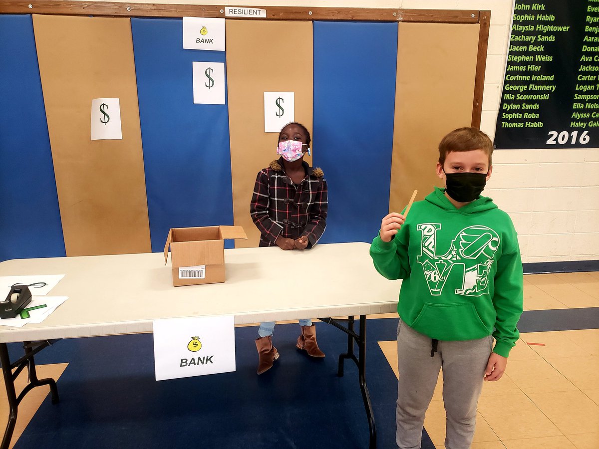 Oak Park PE tweet media